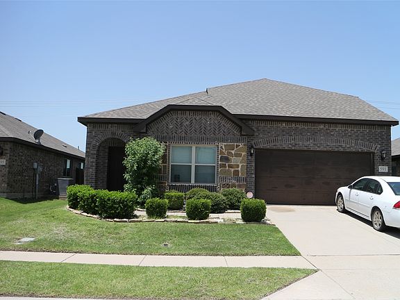2nd image of 591 Providence Pl