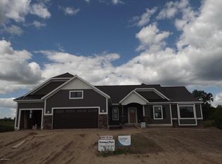 4169 Boulder View Dr NE, Belmont, MI 49306