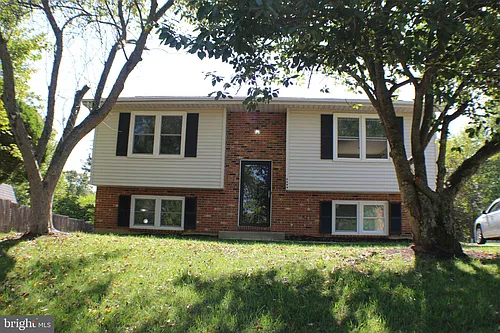 5077 Macnamara Dr Photo 1
