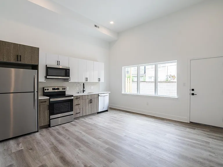 1420 Point Breeze Avenue — Photo 63