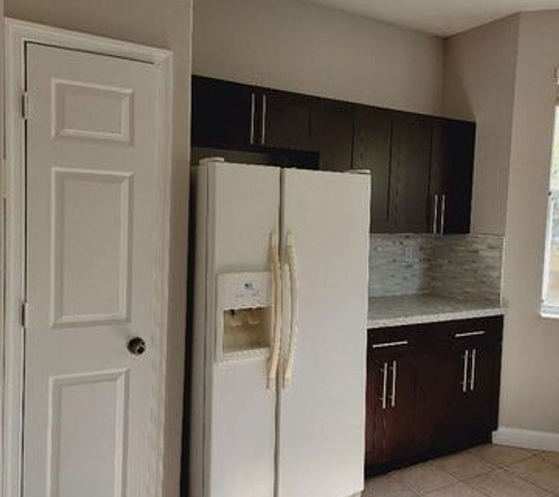1st image of 3503 Shoma Dr