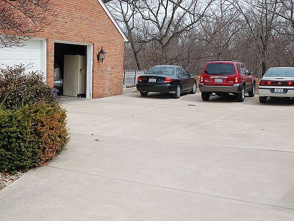 lots of parking