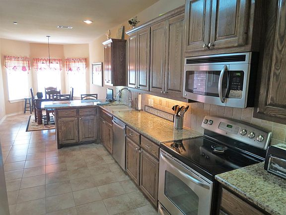 4th image of 8211 N County Road 3300
