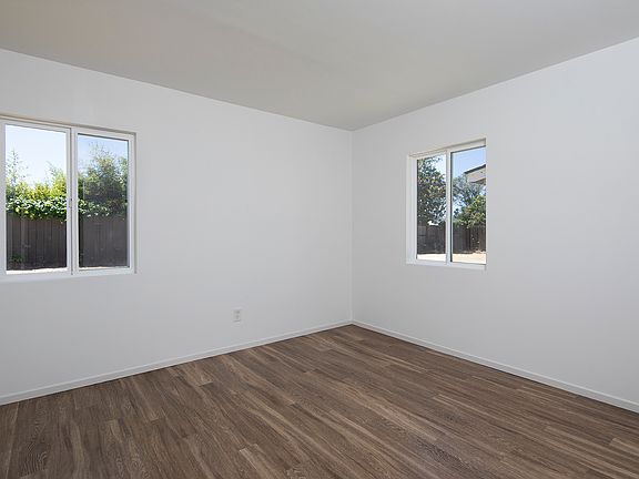 5th image of 3021-3033 Luna Ave #3031