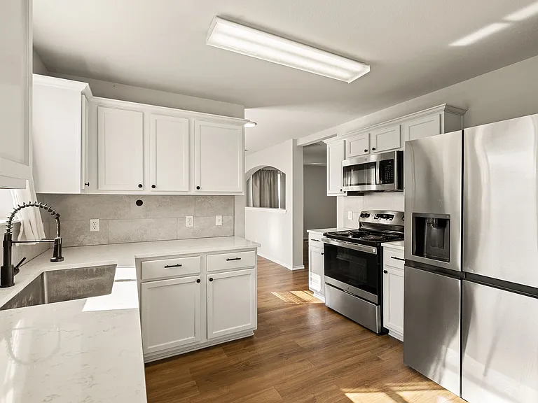 335 Avalanche Ave — Photo 3