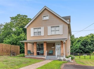 334 Orchard St, Springdale, PA 15144