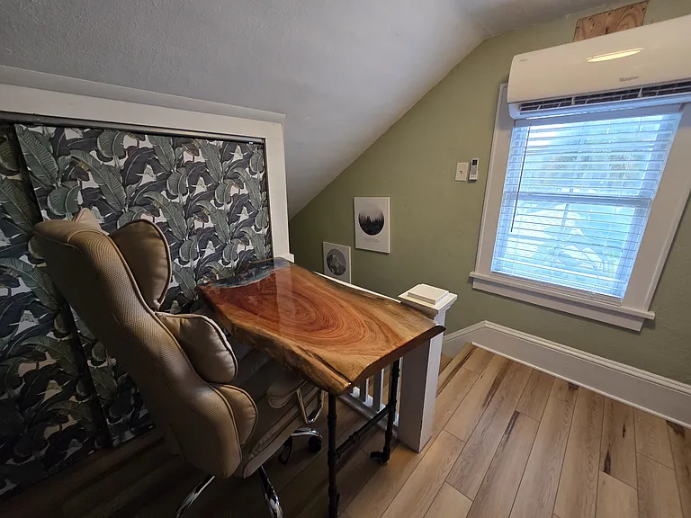 206 Oakwood Ave — Photo 12