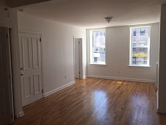 Rented by Alexander Bilu, LREB