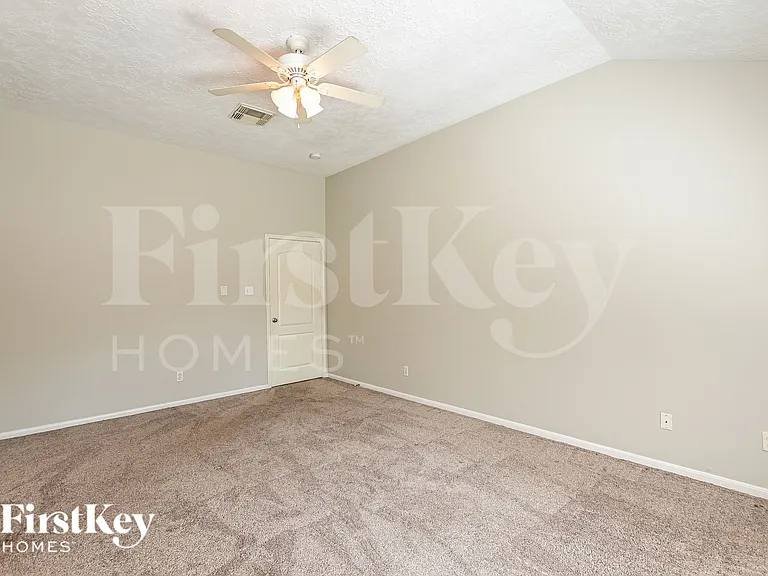 11931 Belle Ct — Photo 7