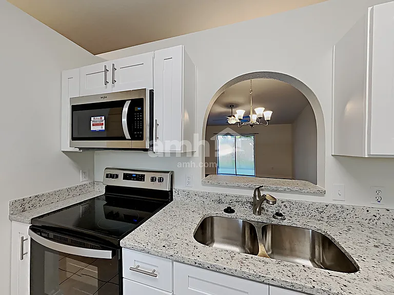 520 Brown Bear Way — Photo 3