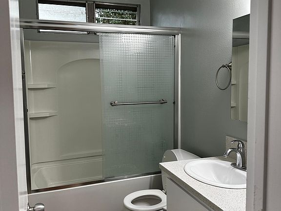 5th image of 616 Prospect Ave APT 3