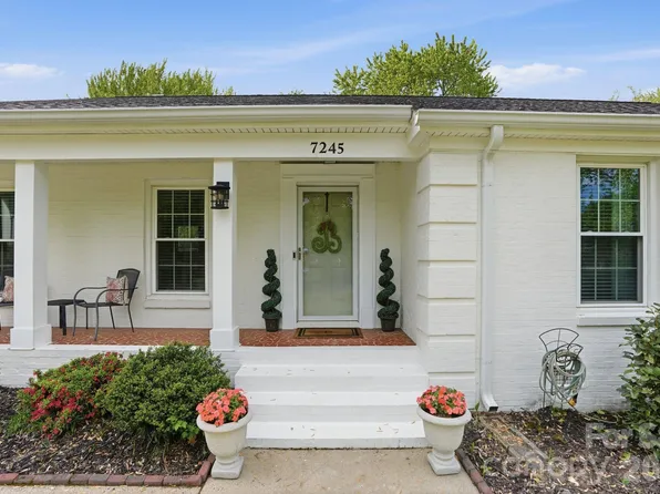 7245 Hopeton Rd, Charlotte, NC 28210