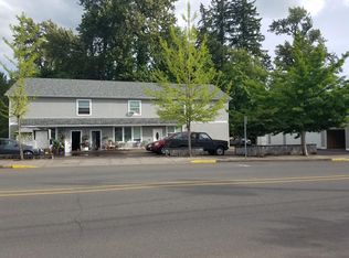 925 Long St APT C, Sweet Home, OR 97386
