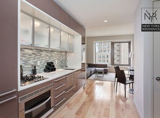 75 Wall St APT 19G, New York, NY 10005