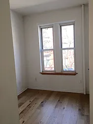 Rented by Warren T Real Estate Corp.