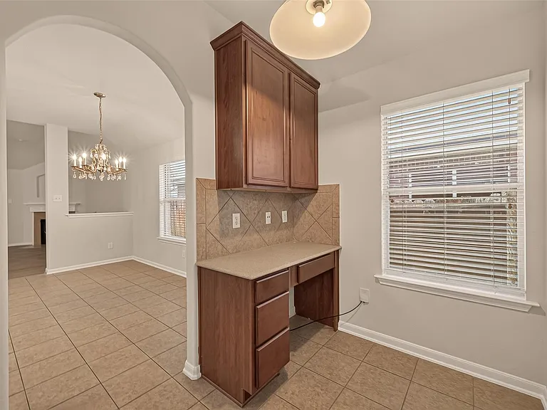 4823 Grand Chateau Ln — Photo 13