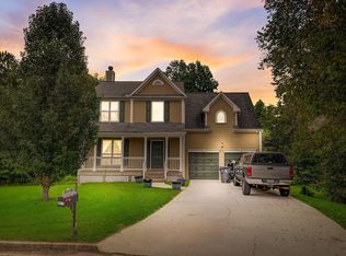 9855 Rivercliff Ln, Villa Rica, GA 30180