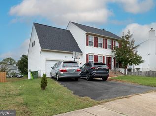 10 Cross Cut Ln, Fredericksburg, VA 22405