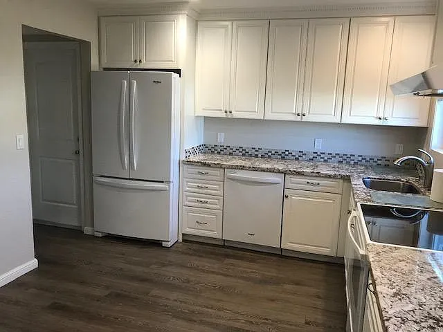 1340 Padre Ave — Photo 27