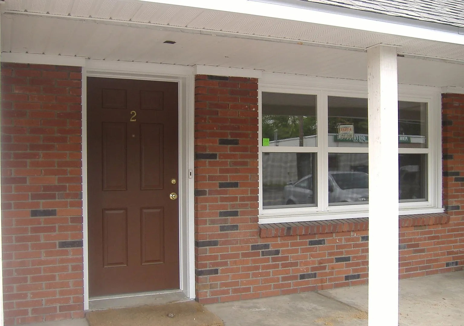 West Main Apartments — Photo 1