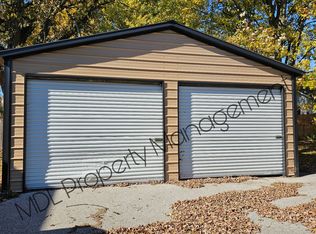 3688 Garfield Rd, Auburn, MI 48611