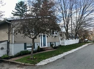 7 Marys Ln, Salem, NH 03079