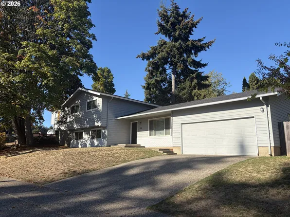 706 NE 126th St, Vancouver, WA 98685