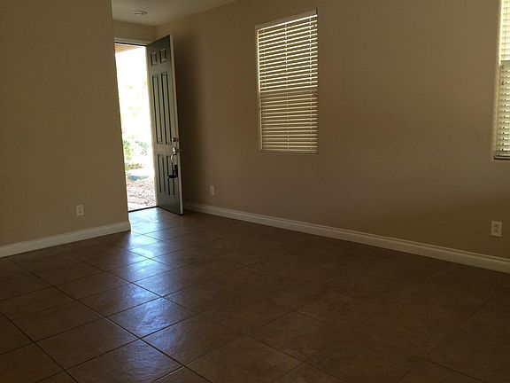 4th image of 7386 Garnet Creek Ct