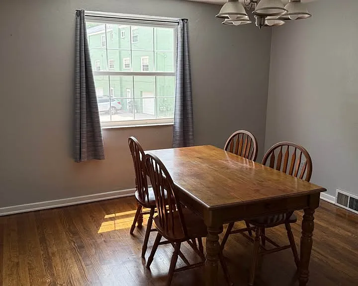 103 Raleigh Ct — Photo 6