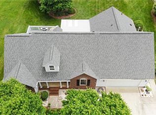 8203 Chestershire Rd, Oak Ridge, NC 27310