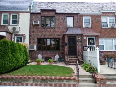 64-51 79th St, Middle Village, NY, 11379