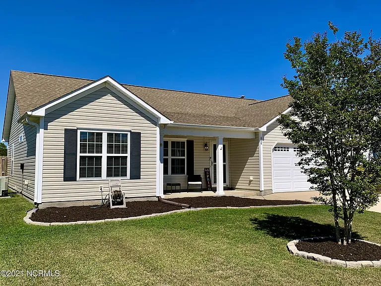 406 Amaryllis Ln — Photo 16