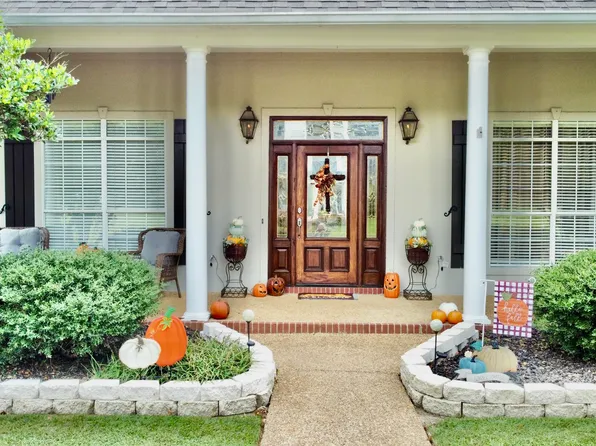 124 Linwood Dr, Brandon, MS 39042