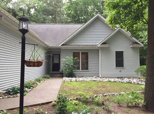 19151 W Spring Lake Rd, Spring Lake, MI 49456