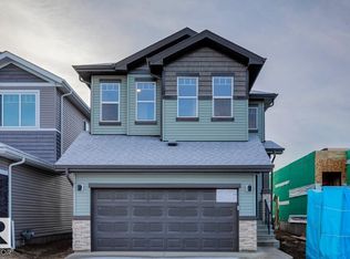 923 18th Ave NW, Edmonton, AB T6T2N2