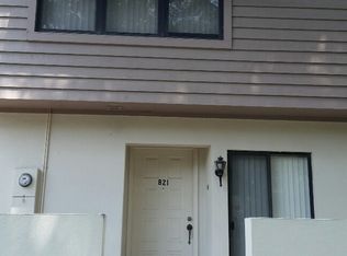 821 Oak Park Pl, Brandon, FL 33511