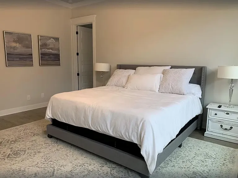306 Village Way — Photo 6