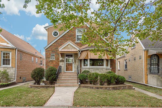 1st image of 6662 W Schreiber Ave