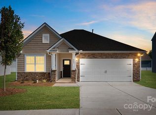 101 Ashelyn Park Rd, Fletcher, NC 28732