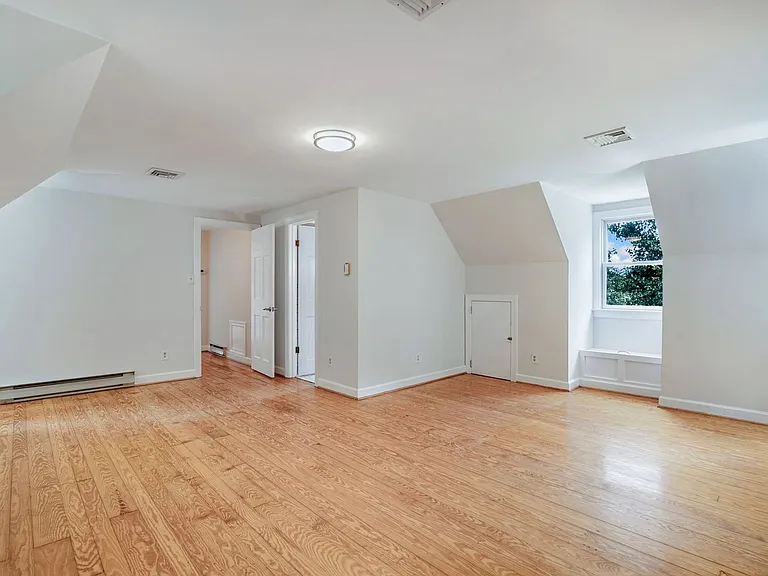 4320 Providence Rd — Photo 20