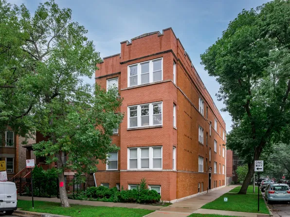 3720 W Altgeld St #2E, Chicago, IL 60647