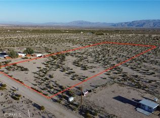 758 Papoose Trl, Twentynine Palms, CA 92277