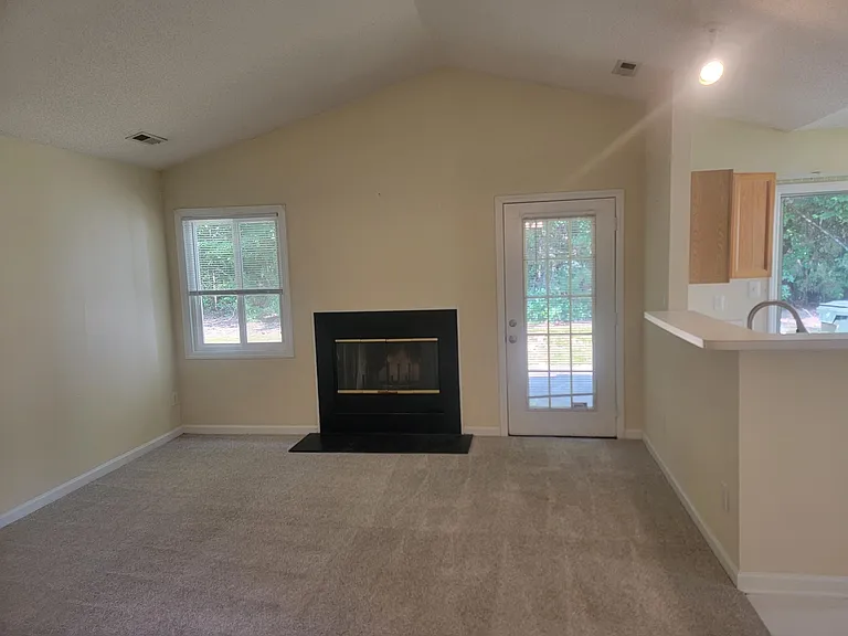 4200 Pin Oak Dr — Photo 7