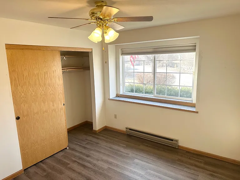 Arbor Heights Apartments — Photo 28