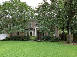 5201 Pocahontas St, Bellaire, TX 77401