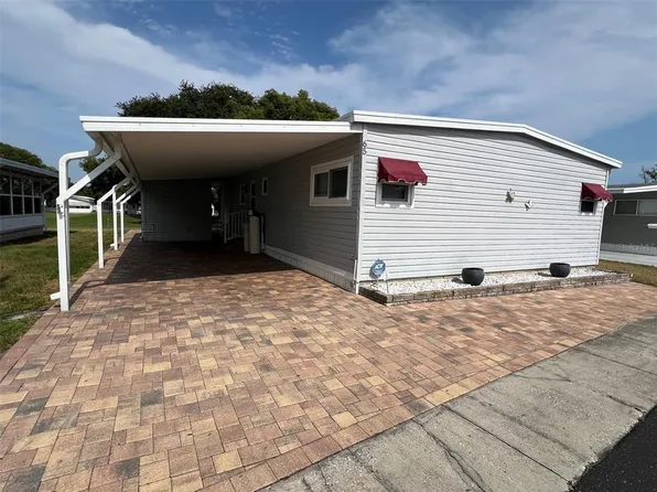 65 Sabal Palm Dr, Largo, FL 33770