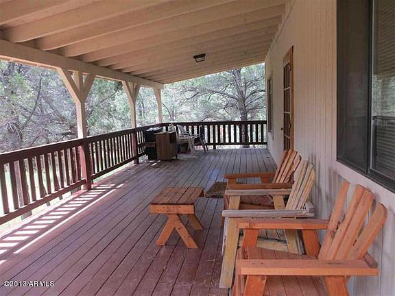 3rd image of 2978 E Lookout Ln