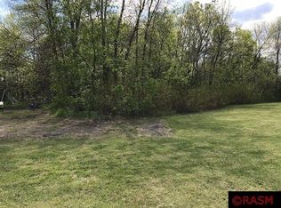 Squirrels Nest Rd, Kasota, MN 56050