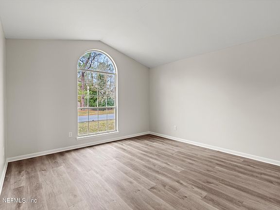 4th image of 7403 PETRELL Drive
