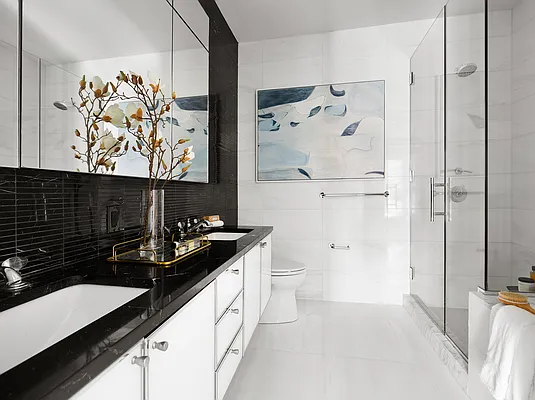 Sold by Reuveni LLC | media 18